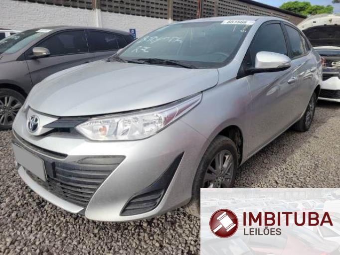 TOYOTA YARIS SEDAN 21/22