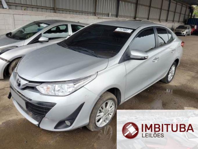 TOYOTA YARIS SEDAN 21/21