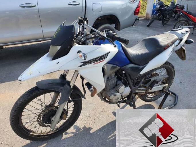 HONDA XRE 300 17/17