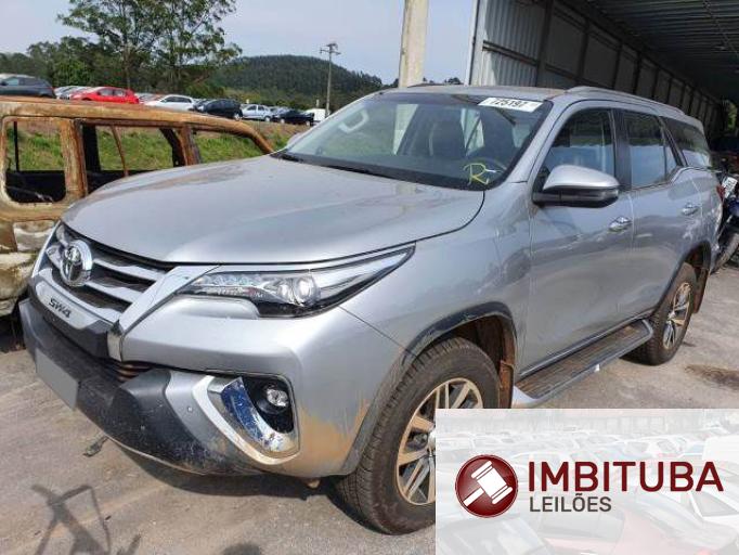 TOYOTA HILUX SW4 19/20
