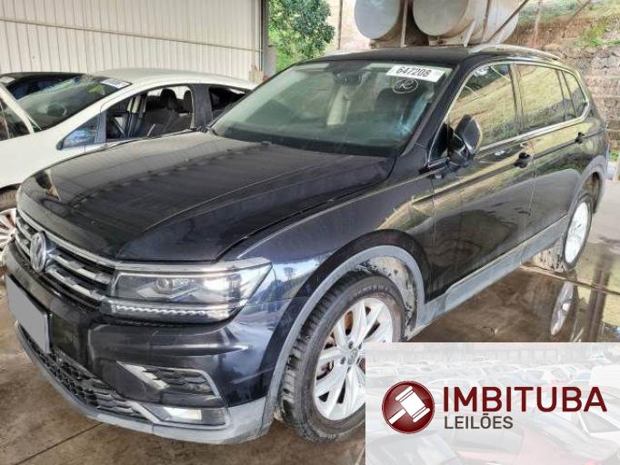 VOLKSWAGEN TIGUAN 18/18