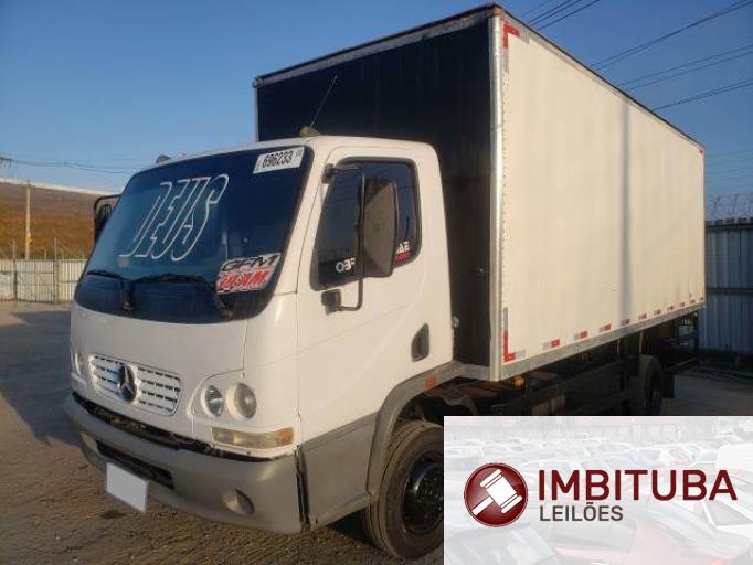 MERCEDES BENZ ACCELO 10/10